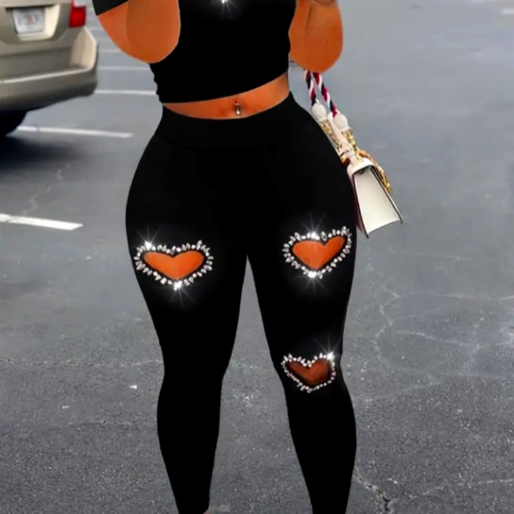 Heart size outfit